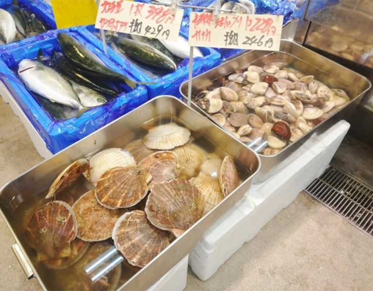 産直市場で販売されている海産物