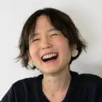 岡根谷実里